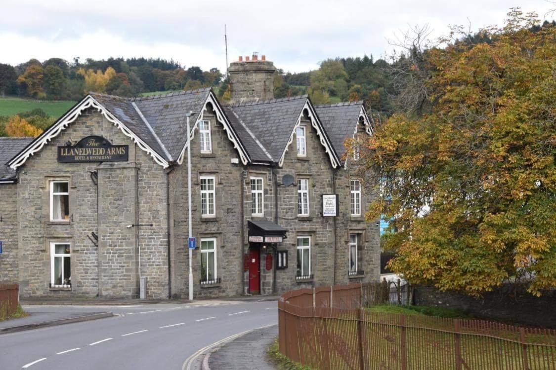 The Llanelwedd Arms Hotel Builth Wells Εξωτερικό φωτογραφία