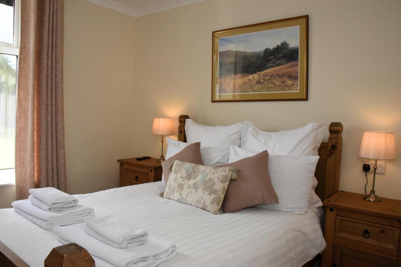 The Llanelwedd Arms Hotel Builth Wells Εξωτερικό φωτογραφία