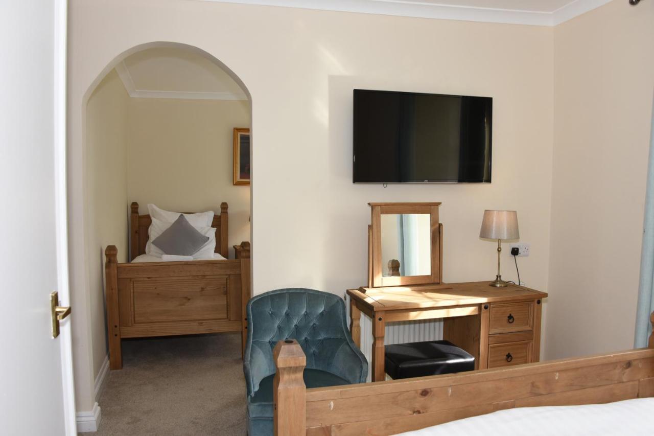 The Llanelwedd Arms Hotel Builth Wells Εξωτερικό φωτογραφία