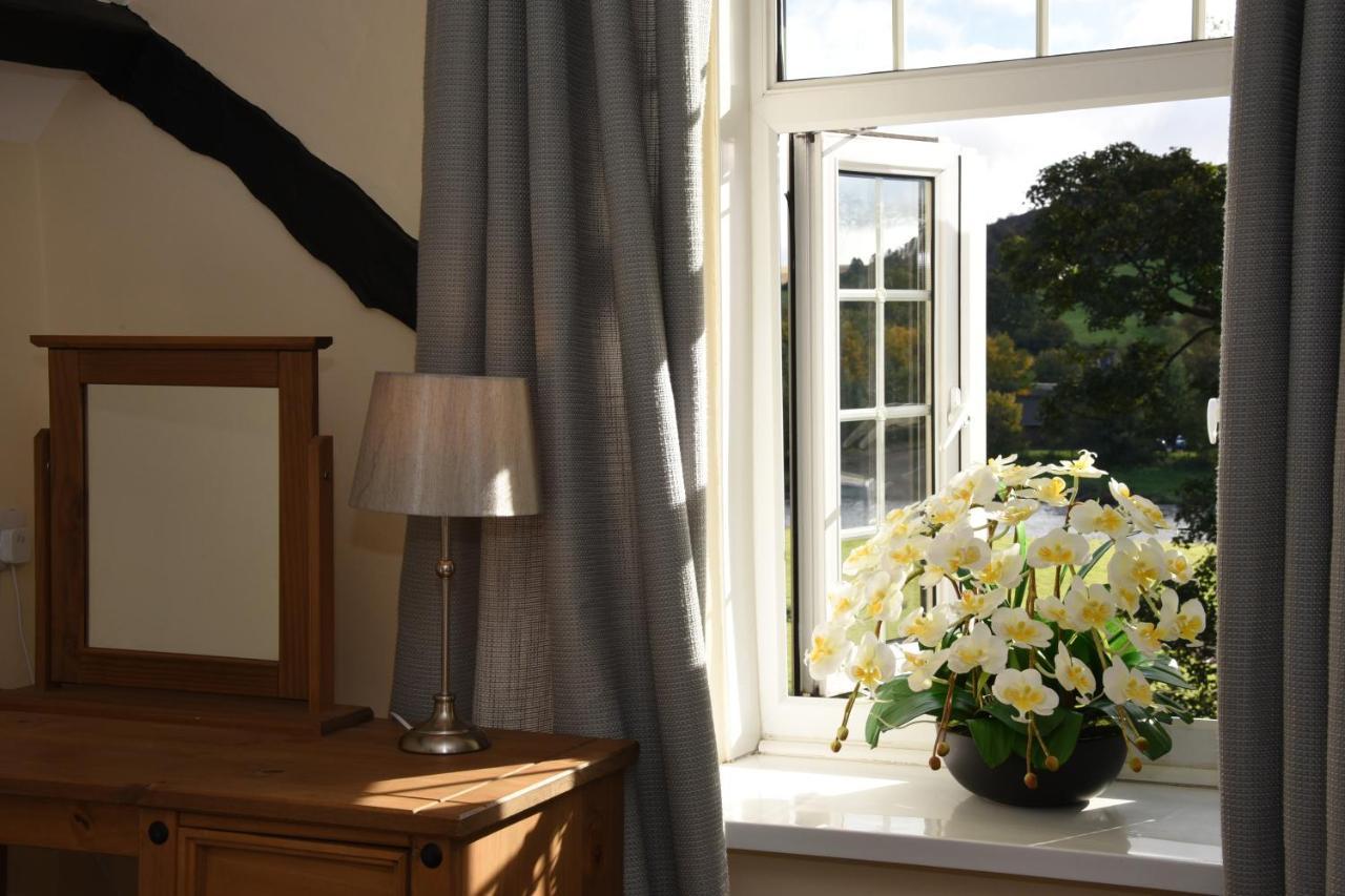 The Llanelwedd Arms Hotel Builth Wells Εξωτερικό φωτογραφία