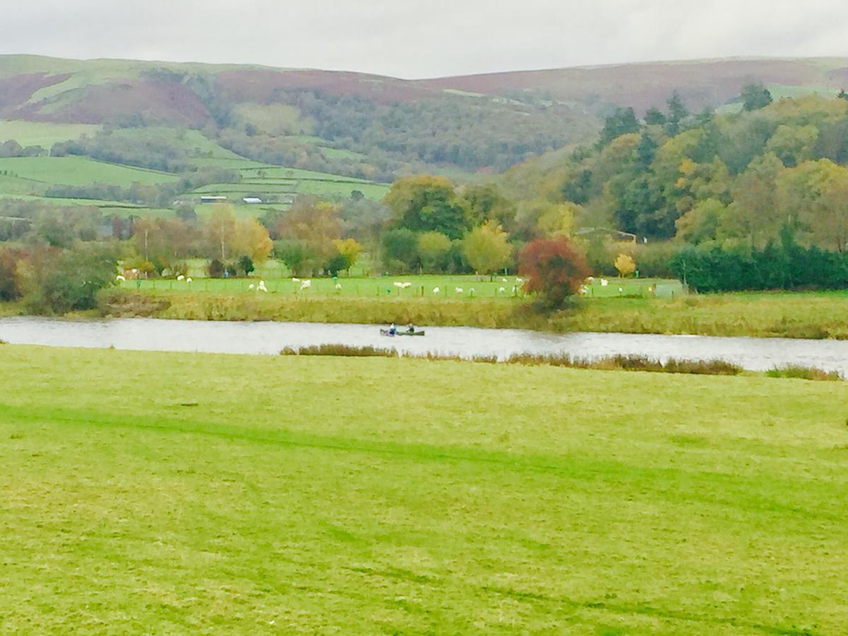 The Llanelwedd Arms Hotel Builth Wells Εξωτερικό φωτογραφία